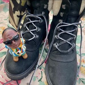 Timberland womens black suede stacked heel lace up shearling lined boots size 8